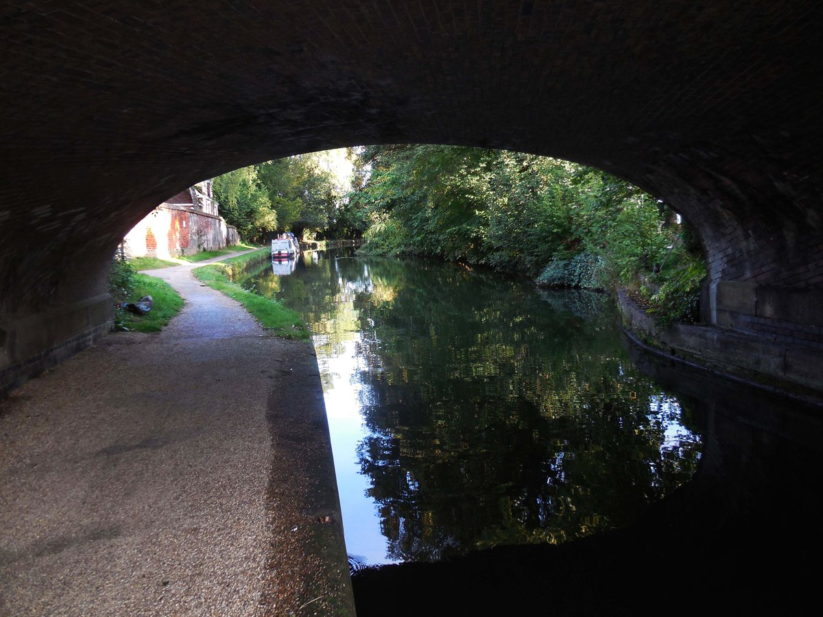 retired_tom's tweet photo. My photos from #September 2019
#CanalRiverTrust #GrandUnionCanal #HuntonBridge #Lock #Bridge #Narrowboat #Reflections
#Canals & #Waterways can provide #Peace & #calm for your own #Wellbeing #Lifesbetterbywater #KeepCanalsAlive https://t.co/AL3kCX2v65