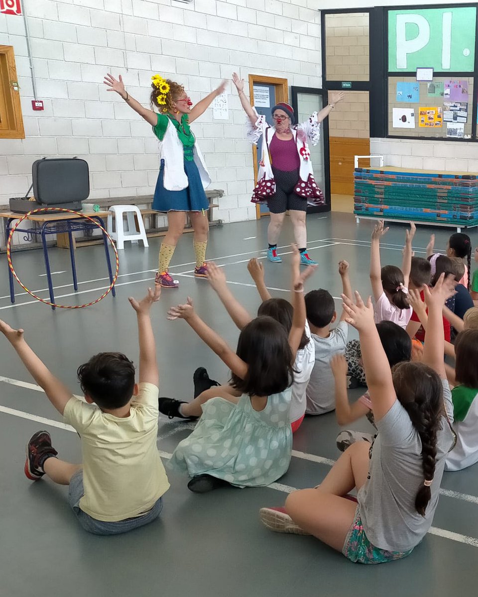 Invitamos a todos los colegios de la Comunitat Valenciana a participar en la campaña del #CalendarioSolidario2026 de <a href="/payasospital/">Payasospital</a>. Esperamos que tu cole pueda colaborar participando en esta campaña. Ponte en contacto: ana.ramos@payasospital.org / Whatsapp: 621329642