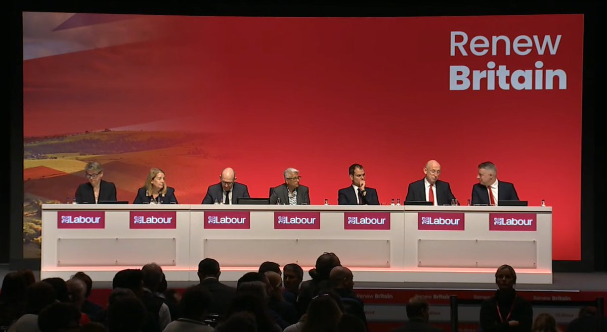 #Lab25 discussed two emergency motions on Palestine. Motion 1 (supported by the leadership) &amp; motion 2 (opposed by them)

7 delegates were called from the floor to speak specifically on these two motions (5 of them were councillors). All 7 supported motion 1 &amp; opposed motion 2