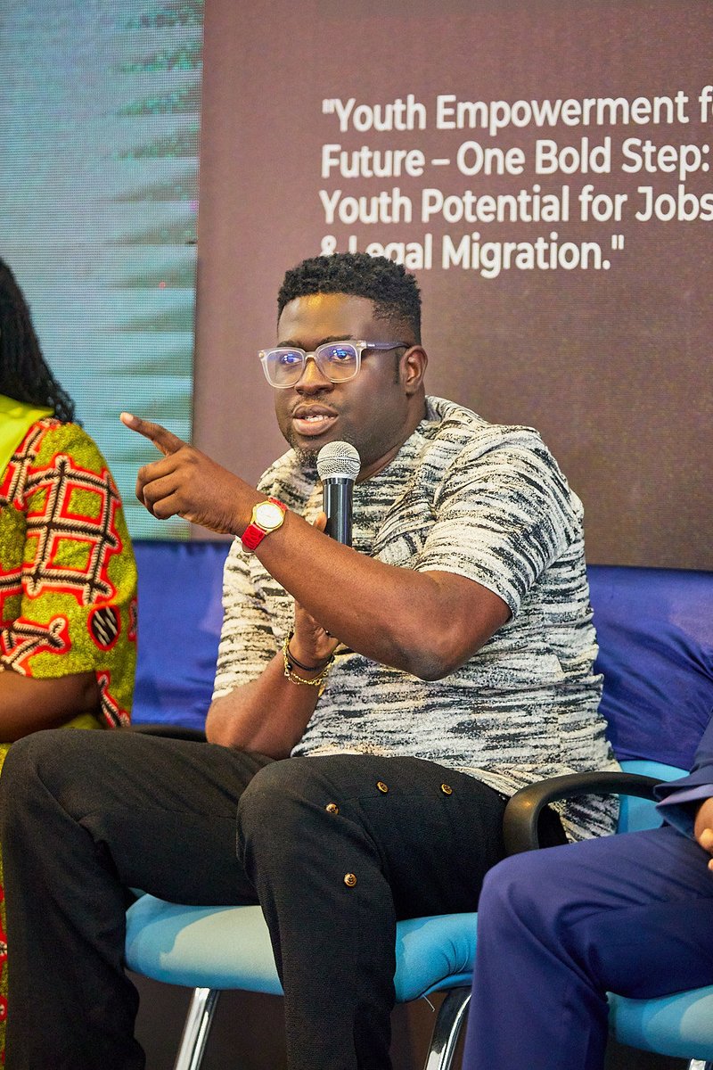 NextGenOppForum's tweet photo. ✨ As September comes to a close, we’re reminded of how fast time moves — and how important it is to keep creating opportunities for the next generation

#youthempowerment #futureleaders #opportunities #oapay #belaquagh #mnotify #ice__factory #acitygh #thenextgenopportunityforum https://t.co/3i5eNflj6X