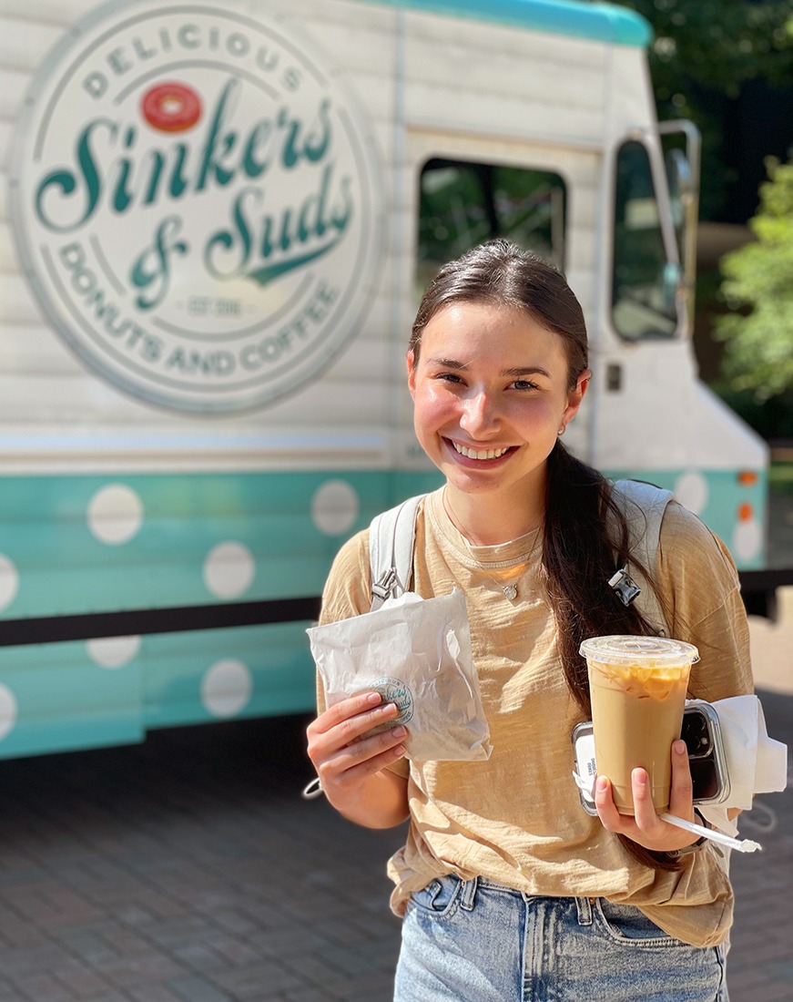 Happy #NationalCoffeeDay! ☕️ Whether you’re warming up with your favorite brew or can be caught with an iced latte all year long, we’ve got the perfect cup for you!

Tell us in the comments: are you team hot or iced? 🧊🔥