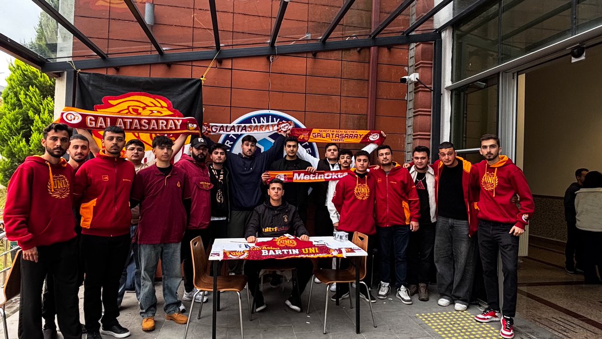 SOKAKTA, KAMPÜSTE, BİZ HER YERDEYİZ!

Standımızın 1. gününde Kutlubey Kampüsü yemekhane önündeyiz. Tüm Galatasaray aşığı arkadaşlarımızı aramıza bekliyoruz.

#ultrAslanUNI