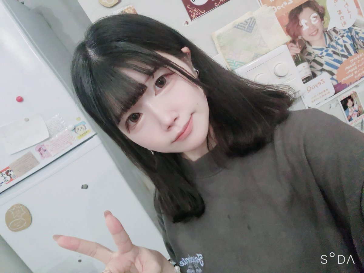 ゴールデン街G1通り青森BARたまやインです🍎わたしは23時までおります！
よろしくどうぞ～