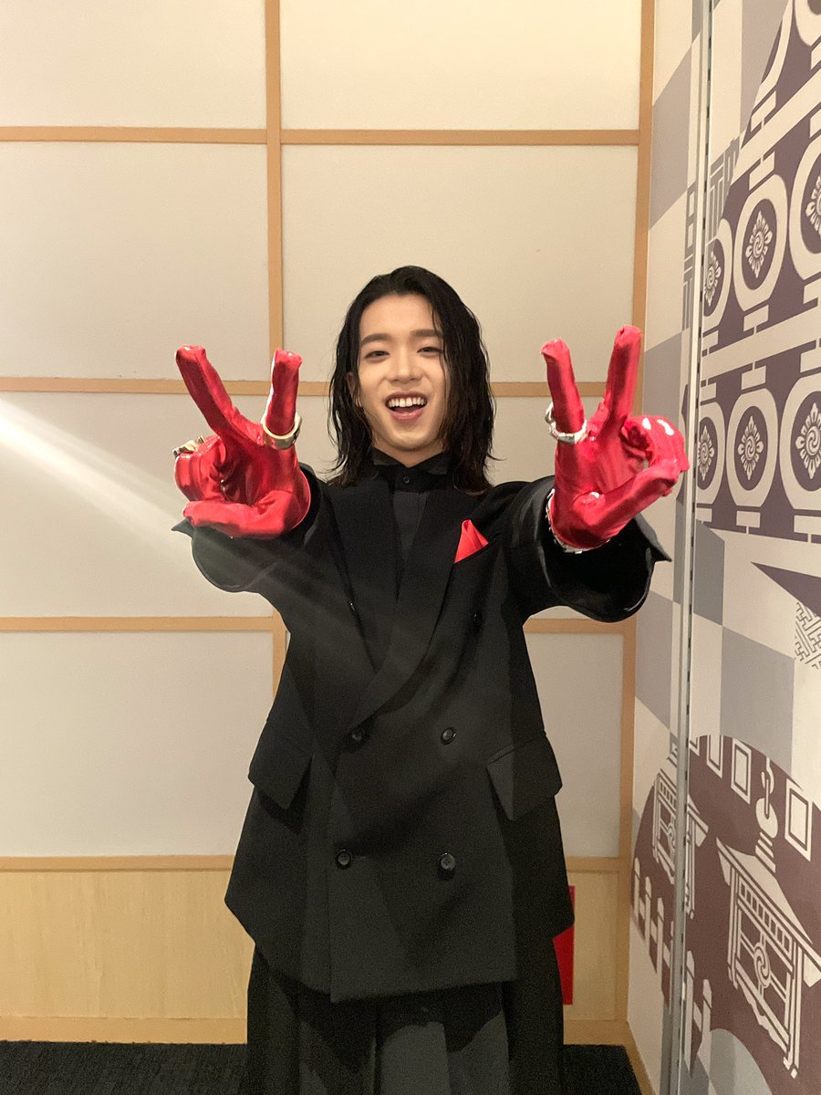 ◤￣￣￣￣￣￣￣￣￣￣￣￣￣◥
#MISSKING
🔴龍也のイベント潜入レポ⑤📝
◣＿＿＿＿＿＿＿＿＿＿＿＿＿◢

誕生日サプライズびっくりした！笑
皆さんありがとうございます！おめでとうございます！🎂

#MISSKING 20時から見て呟いてね👀

━━━━━━━━━━━━━━━━