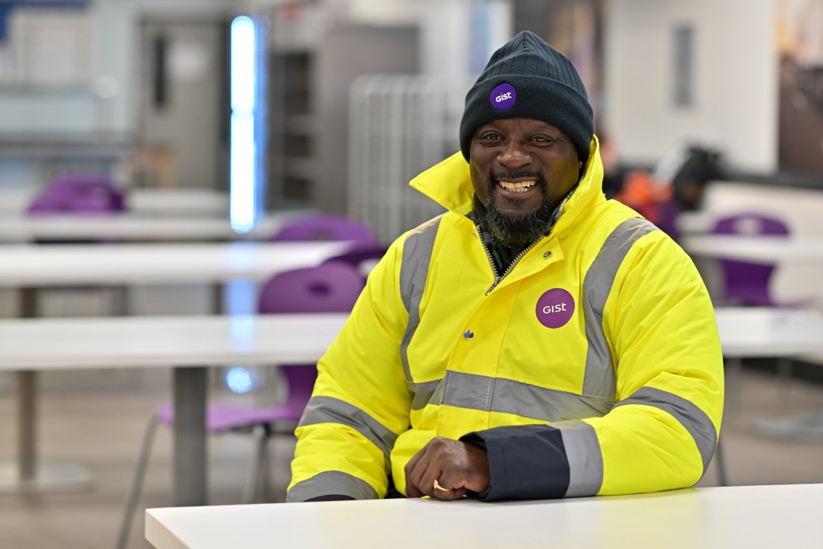 The backstage crew 🚀Our Warehouse Operatives are the backstage crew for M&amp;S — keeping Percy, Colin, and fresh produce show-ready every day.

We’re offering:
Full training
Pension &amp; sick pay
20% M&amp;S discount
Career growth opportunities

📦 Apply today: f.urlh.it/1758534231vvha…