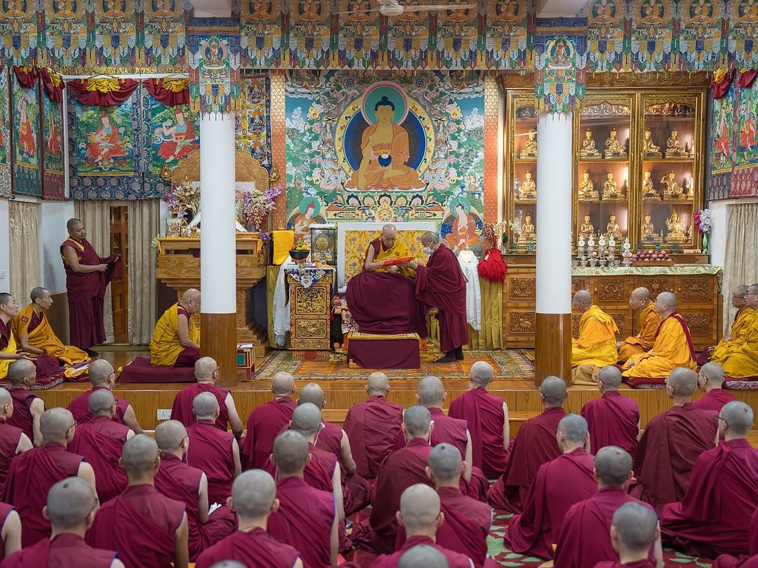 CTA_TibetdotNet's tweet photo. On 29 September 2025, His Holiness the 14th Dalai Lama presided over the first day of a two-day ordination ceremony in Dharamsala, India, conferring novice vows upon monks and nuns from Taiwan.

Photo Courtesy: Office of His Holiness the Dalai Lama https://t.co/BG8FzoDvnR