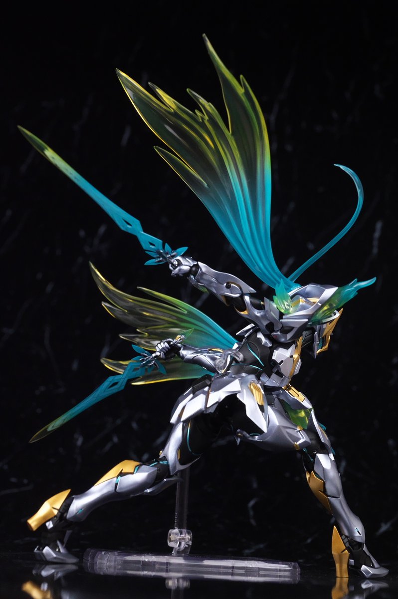 サム フィギュアーツ