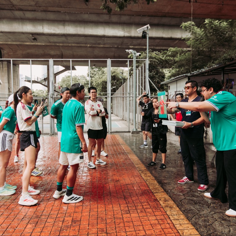 ThaiLFC's tweet photo. เก็บตกภาพบรรยากาศในงาน LFC CITY RUN เมื่อเช้าวันเสาร์ที่ผ่านมา 🏃🔴⚪️🟢

#LFCThai #LFCRetailTH