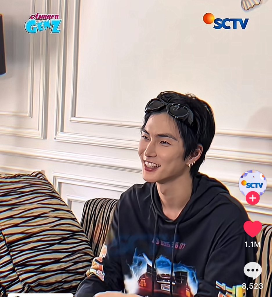 beyujinnie's tweet photo. ห๊าาาาาาา เอนเกจซึงฮันบนตตช่อง sctv ของอินโดยอดดู 7.5ล้าน fav 1.1ล้าน ที่สุด ยอดเยี่ยม ยิ่งใหญ่ เกรียงไกร ไม่แปลกใจที่ยอดผู้ติดตามฮีเพิ่มเอาๆ https://t.co/jmC5s122Lg
