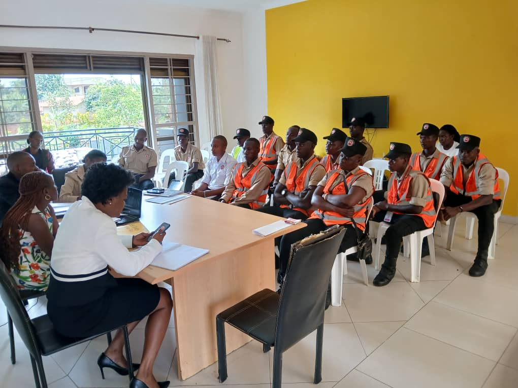 Spytechsecurity's tweet image. Plotting our next moves to keep you safe and sound #SecurityMeeting
The future of security is forged in meetings like this!