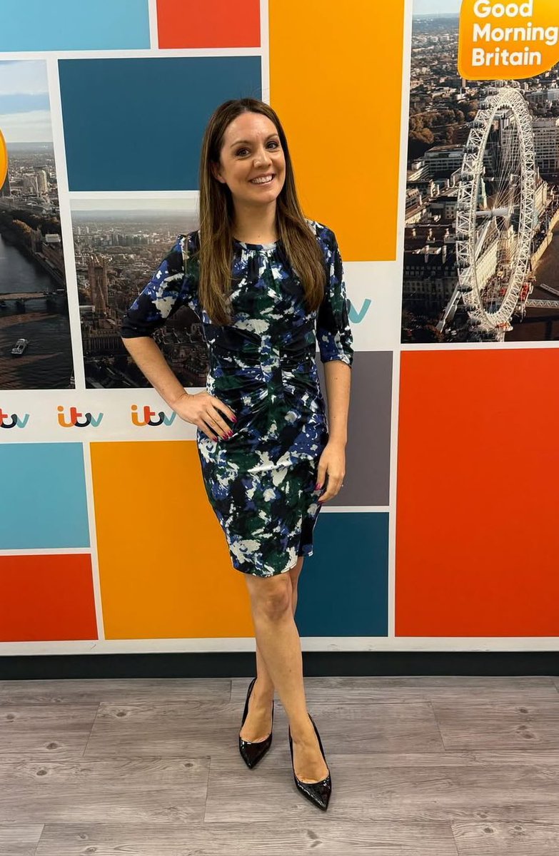 Laura Tobin Fan tweet media