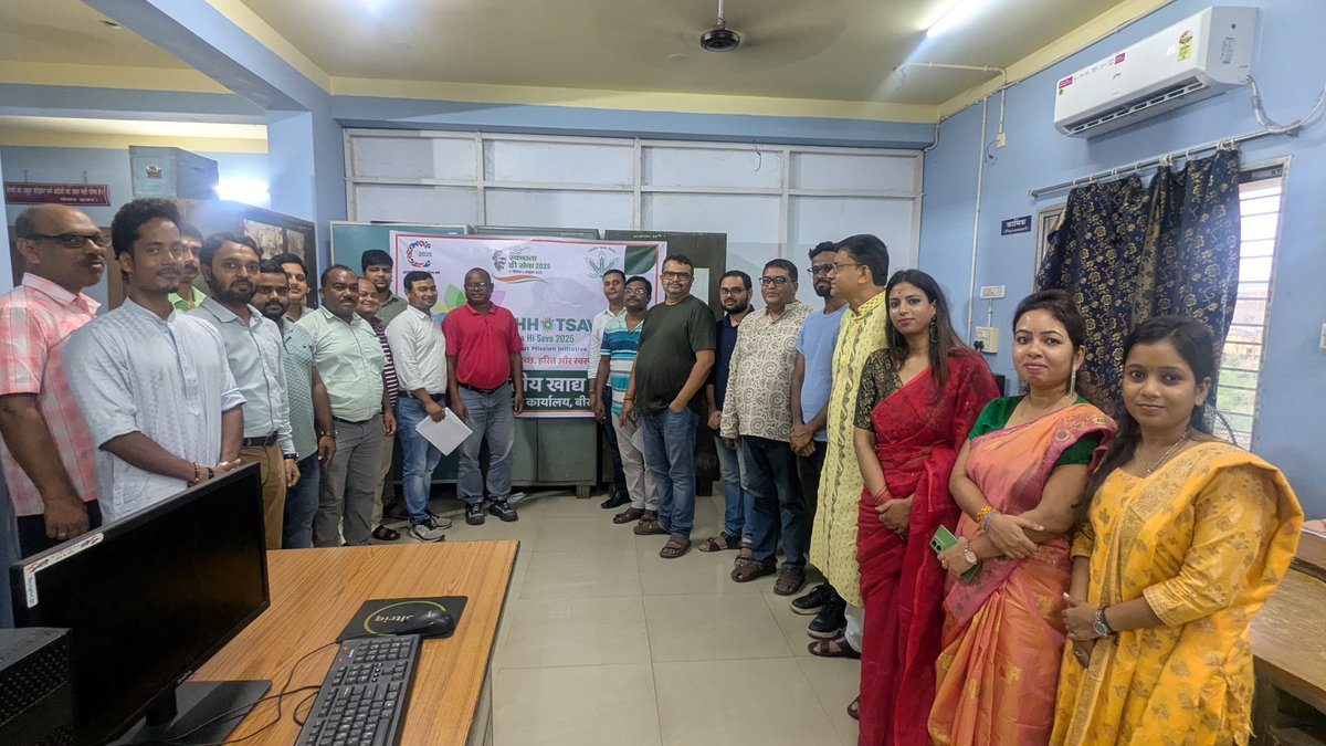 Conducted Swacchata pledge at FCI DO Birbhum on 17.09.2025 under Swachhata hi Seva-2025