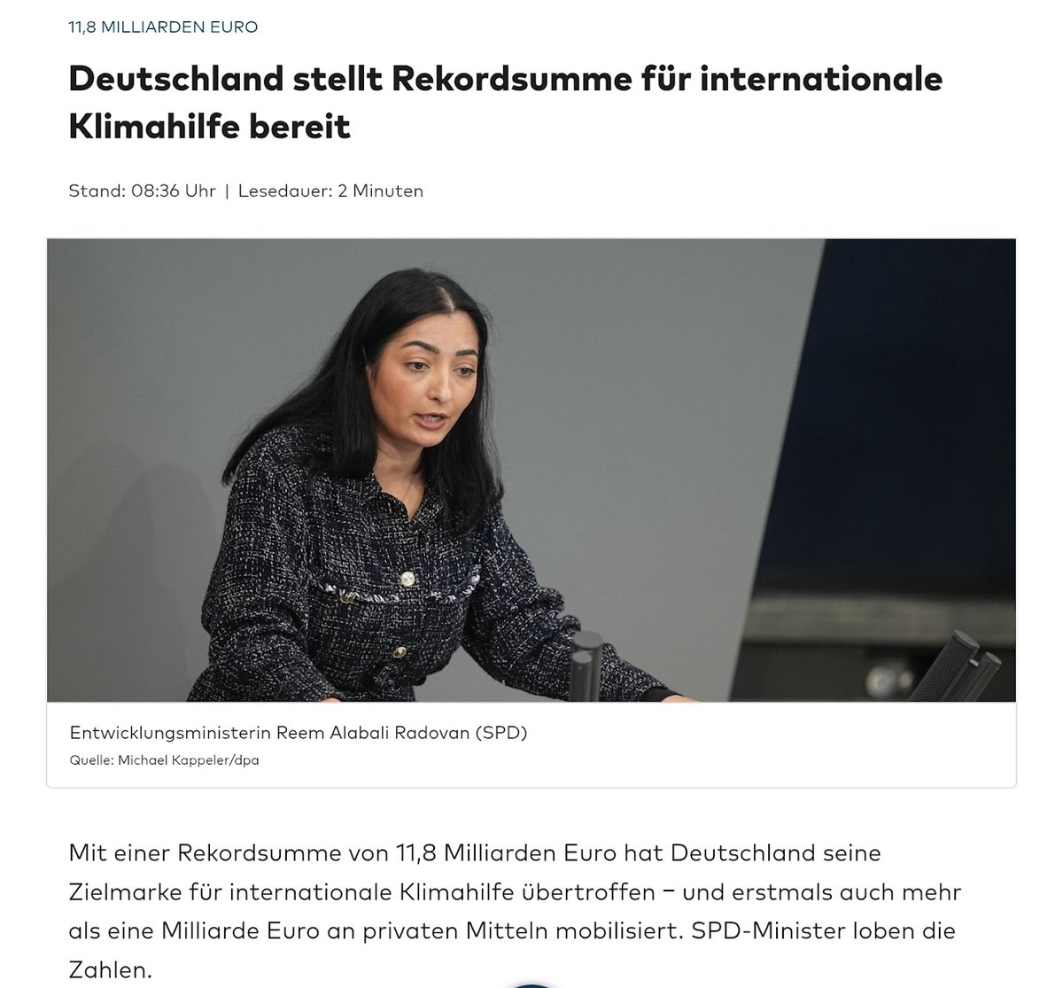 Pflegestufen abschaffen.
Krankenkassenleistungen einschränken.
Ärmste betrafen.

Weil kein Geld da wäre.

11,8 Milliarden in die Welt verschenken, geht aber noch.