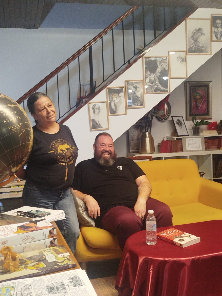 Pues ha sido un finde muy bonico en Córdoba, pero cargado de actividad 
🏛️⚔️🏛️😌

Muchas gracias a los amigos de <a href="/sexto_mario/">Sexto Mario</a> por contar conmigo para estas cosicas 😊