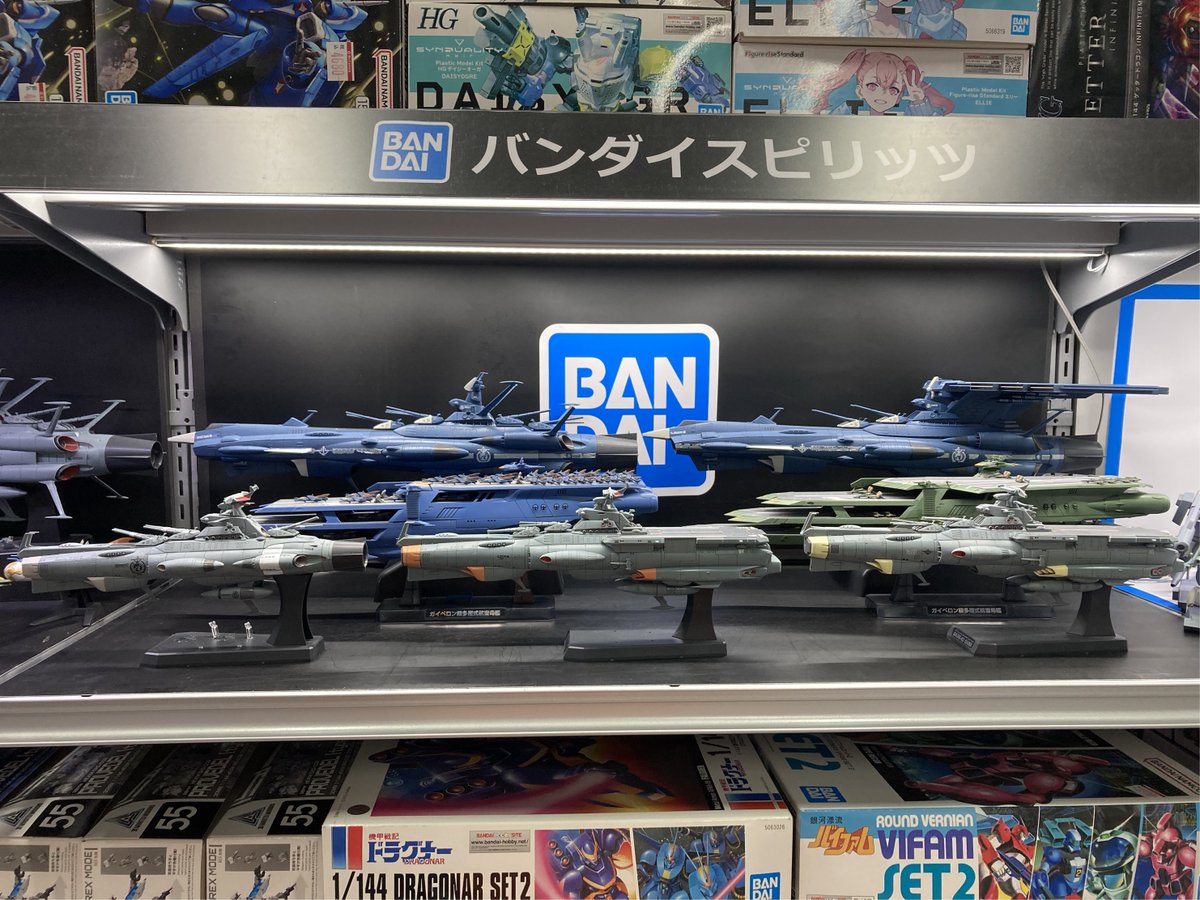 G2AgPgLbIAArnDT.jpg