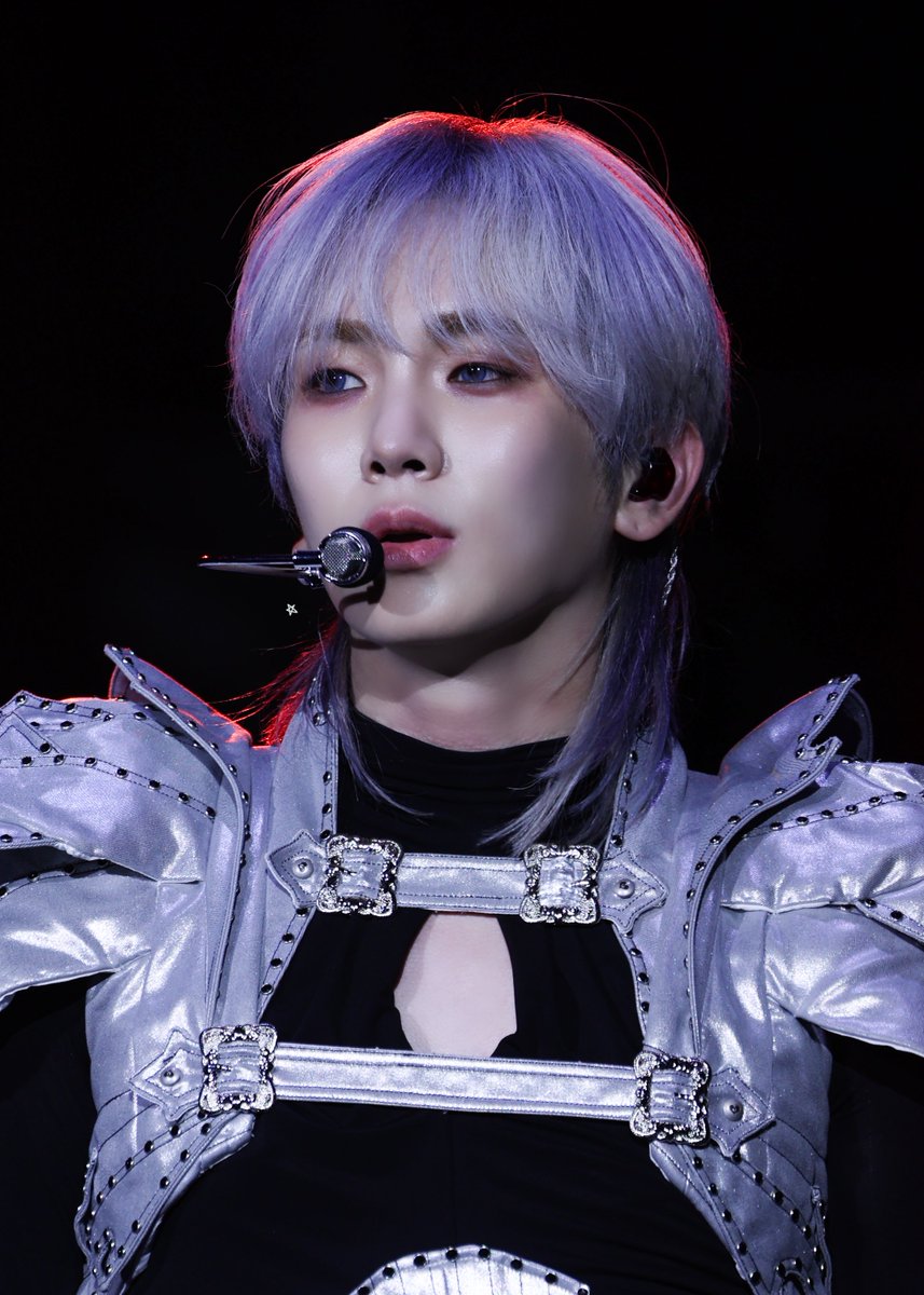 923satellite's tweet photo. 250928
KEYLAND Uncanny Valley 
Day 3 

#키 #KEY #キー #기범 #김기범
#2025KEYLAND
#UncannyValley
#UncannyValley_SEOUL https://t.co/SwISWnkgwe