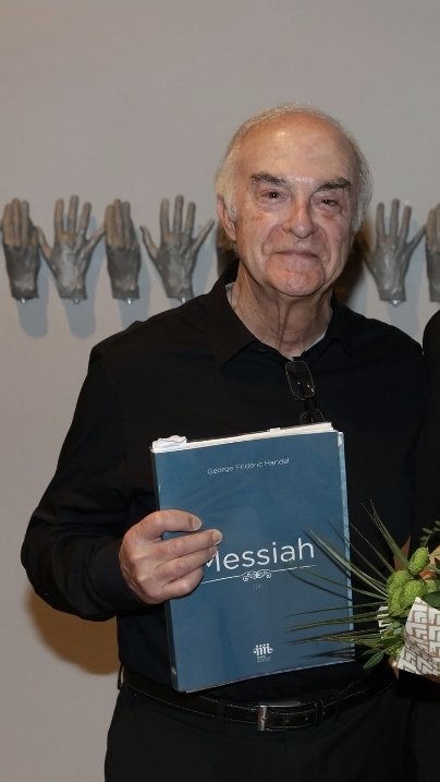 Lamentem comunicar el traspàs sobtat del baix Magí Raich. Va participar activament al món coral i una de les seves il.lusions va ser cantar el #messiesparticipatiu del 2024 amb el mestre <a href="/XavierPuigOrtiz/">Xavier Puig</a> amb qui compartien Cervera, la seva vila natal. 
Que la terra et sigui lleu.