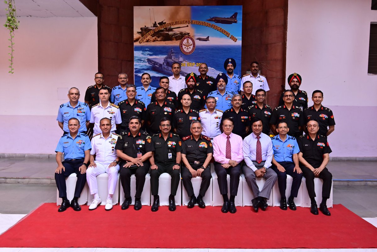 USI &amp; HQ IDS hosted the CORE Programme (22-26 Sept 2025) — a flagship civil-military forum on security, tech in warfare, strategic comms &amp; synergy. Gen Anil Chauhan addressed. #CORE2025 #StrategicDialogue #Jointness <a href="/USIofIndia/">United Service Institution of India</a> <a href="/HQ_IDS_India/">HQ IDS</a>