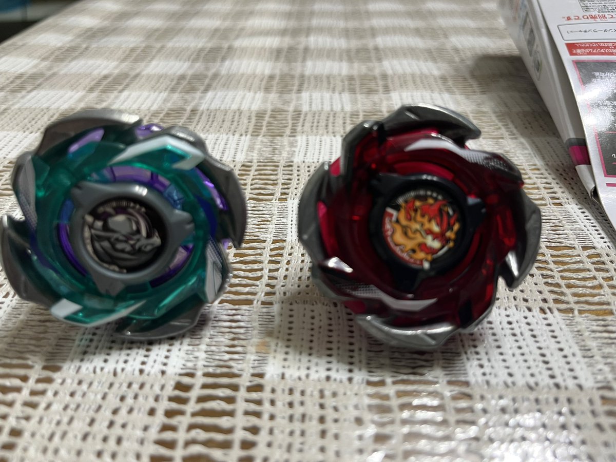 たまたま寄ったおもちゃで買ったらこれです。勝ち。