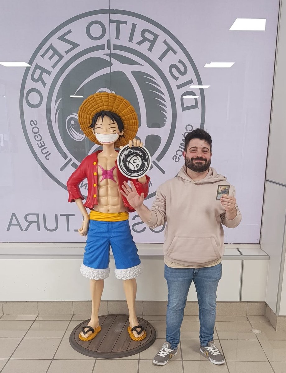 JonAingeruMTG's tweet photo. Gran experiencia VIVIda en los Destination Qualifier de @DistritoZer0  Valladolid. Consiguiendo una de las plazas para el @TeamBestowMtg en Standard con Izzet JoseVivi. https://t.co/HOXMERfwiz