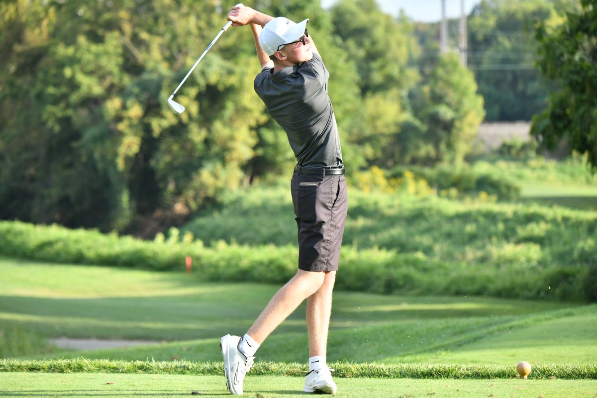 ⛳️297 IN FIRST ROUND⛳️

UMES shot a team score of 297 in the opening round of the Ironwood Collegiate.

UMES Scores:

Pedro Marchioni - 70
Andreas Roman - 74
Marcos Ramirez - 76
Max Osten - 77
Emil Liddell - 84

Scoring: scoreboard.clippd.com/tournaments/23…

#HawkPride | #HBCUMade