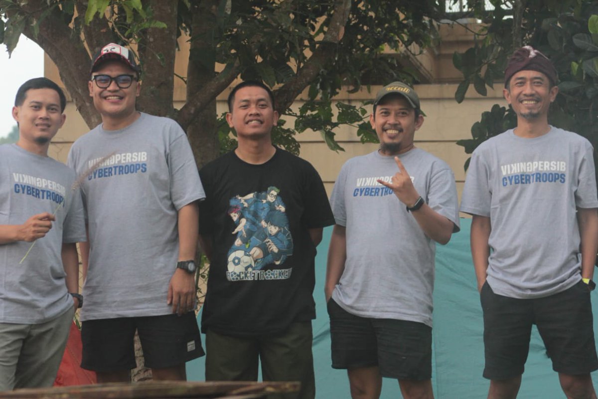 Hatur nuhun lepada seluruh member yang hadir di acara gathering kemarin.
Hatur nuhun ke <a href="/maildfrusciante/">barcode_specialist</a> sudah suppprt villa nya
<a href="/LuCKy5eZ/">LuCKy eL oKta</a> yg support kambing guling
hatur nuhun juga Ketua bapak sandi
Ketua pelaksana <a href="/Ronizukipurnama/">call me_</a> <a href="/HerieA/">Uhe</a>