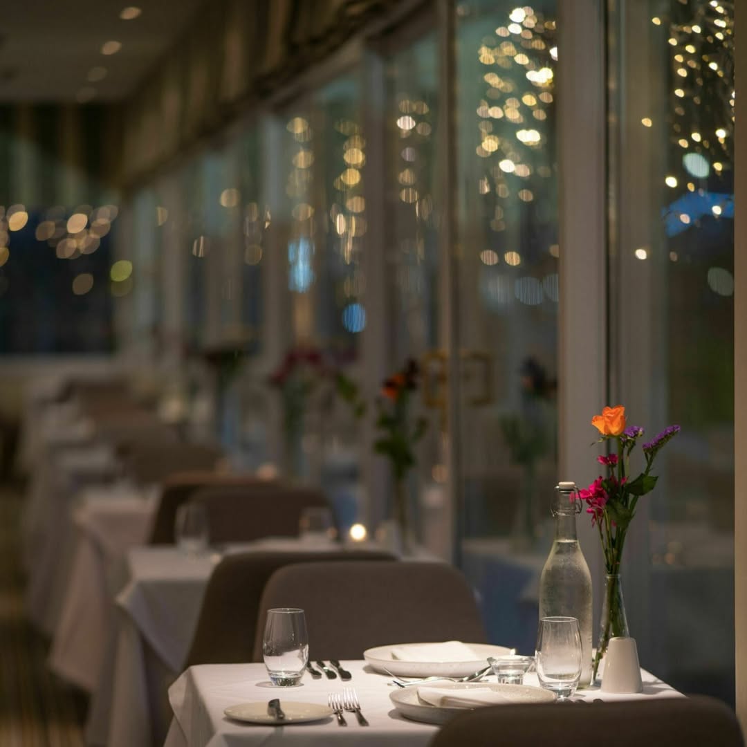 Make this Christmas truly special at St George’s Hotel!
Enjoy a sumptuous Christmas lunch or dinner with stunning views of the North Wales coastline. Book your festive feast today!

stgeorgeswales.co.uk/celebration-ev…