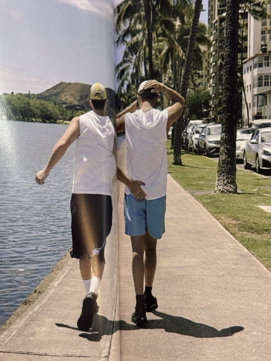 jeonghannisms's tweet image. what happened to wanting the pretty women .