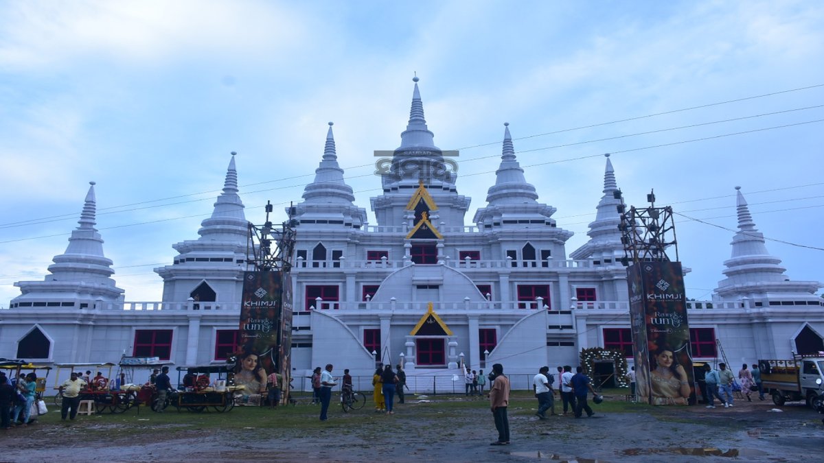 sambad_odisha's tweet photo. ନିଆରା ତୋରଣରେ ଝଲସୁଛି ରାଉରକେଲା
#Rourkela #Odisha #DurgaPuja #Odisha #Sambad https://t.co/pfvd4mAnib