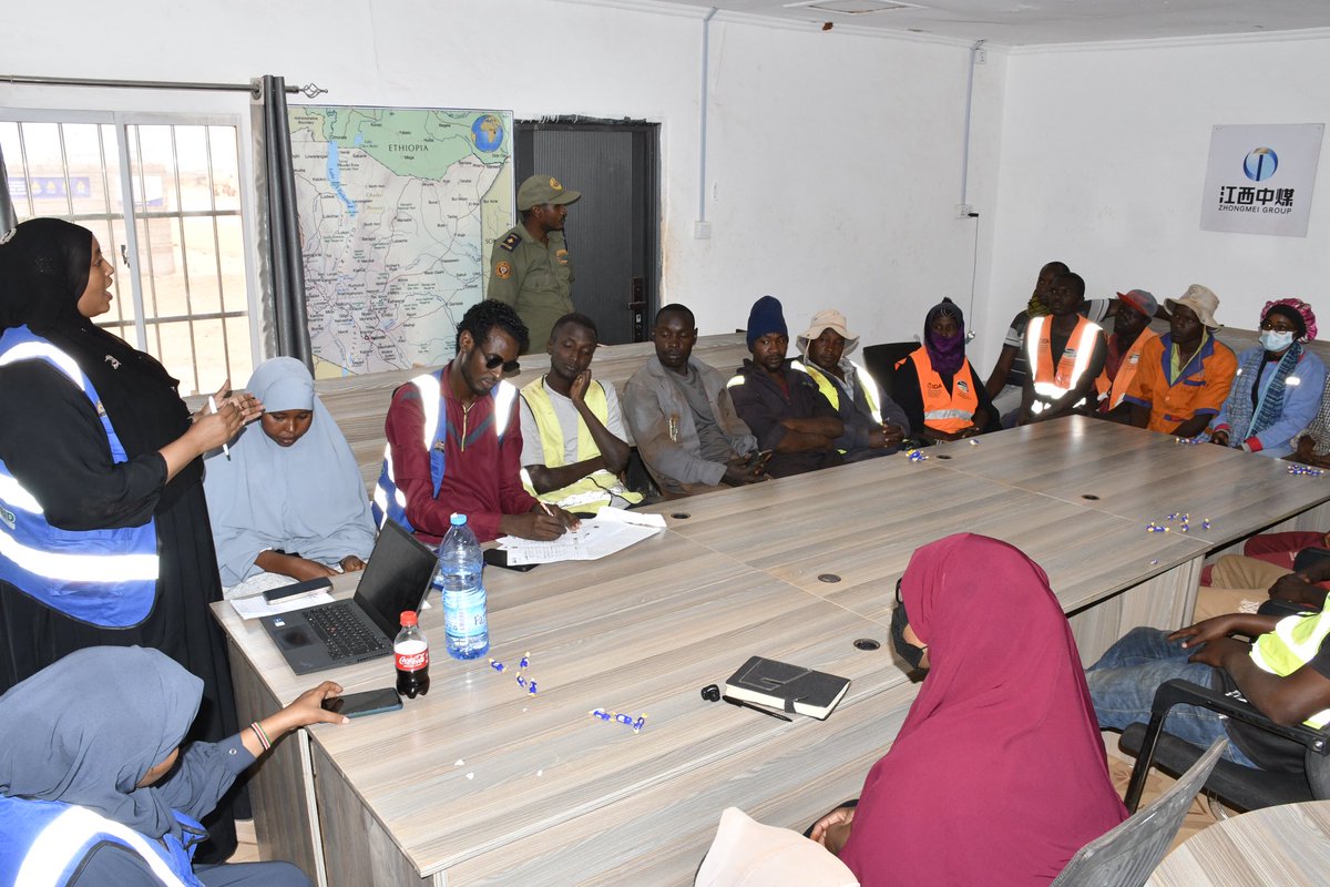 HOAGDP_Wajir's tweet photo. By strengthening awareness and accountability among workers, the Consortium is fostering a safer and more respectful working environment, while upholding the highest standards of safeguard compliance.
#HOAGDP #Safeguards #GBVPrevention #ZeroTolerance https://t.co/6hoZGgPnU6