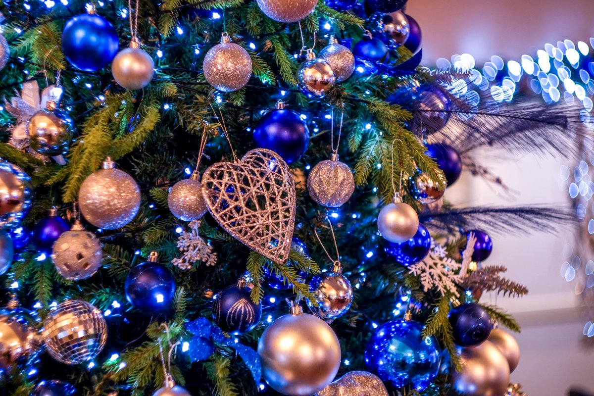 The festive fun is on at St George’s! ✨ From Murder Mystery nights to Great Gatsby casino parties &amp; live music, there’s a Christmas celebration for everyone. Still time to join – reserve your spot today!

stgeorgeswales.co.uk/christmas/chri…