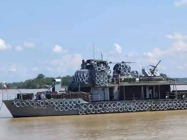 PaceViewer's tweet image. Today at 11:00 AM(29Sept2025)
The Myanmar military from Sittwe Township opened fire with heavy weapons on the Museikan area of ​​Rathedaung Township, killing one civilian woman and injuring at least two others, without any fighting between the two sides.