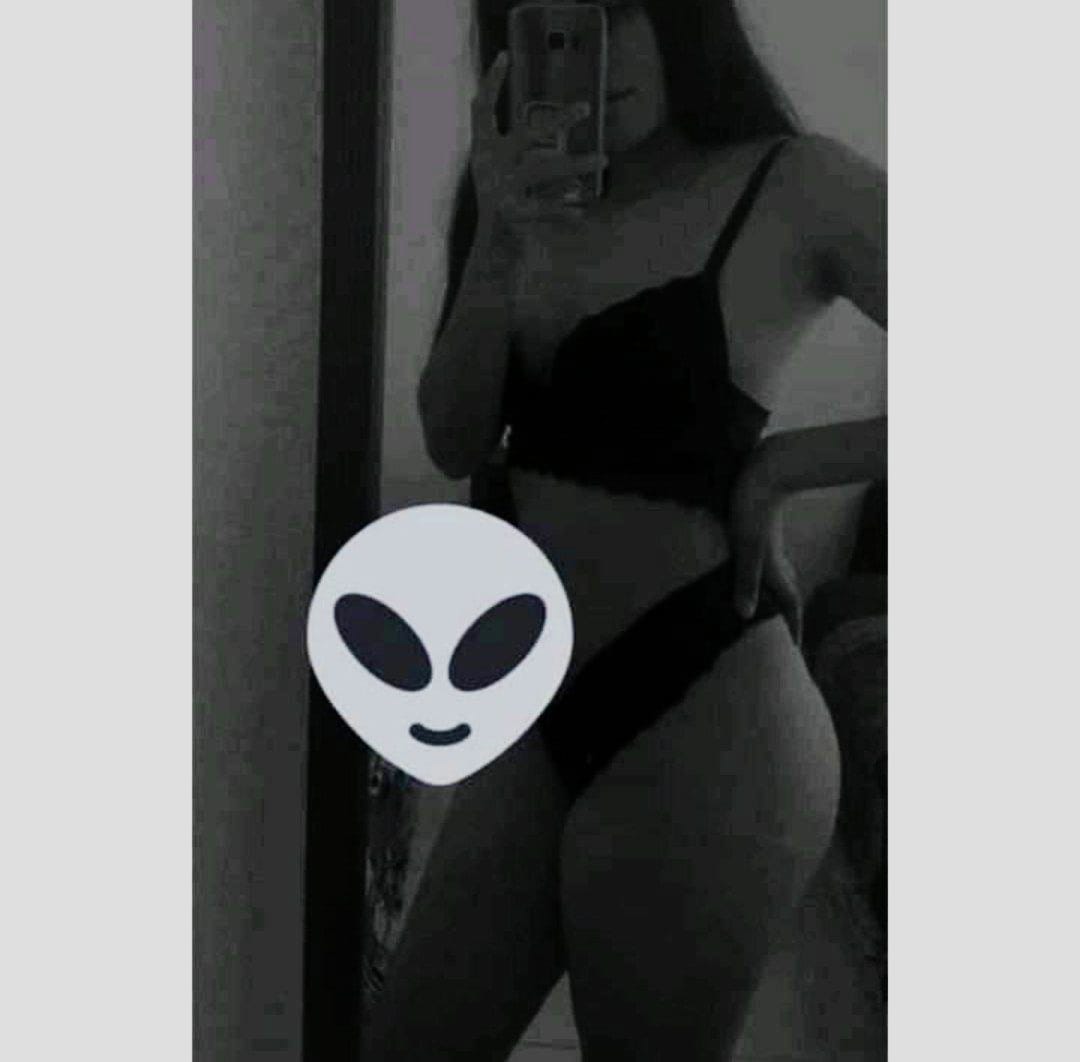 joa98474's tweet photo. Quien para pasar un rato rico soy de ecatepec solo hombres de 18 a 35 manden dm https://t.co/JwgOO9g7or