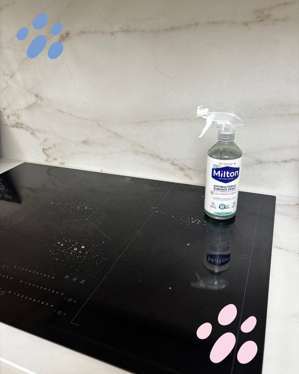 Milton_baby's tweet image. Sticky countertops, messy mealtimes... we've all been there! Our #PlantBased Antibacterial Surface Spray is your secret weapon. It quickly cleans up everyday messes while killing 99.9% of germs, leaving your kitchen clean and smelling fresh.

#kitchencleaning #cleankitchen