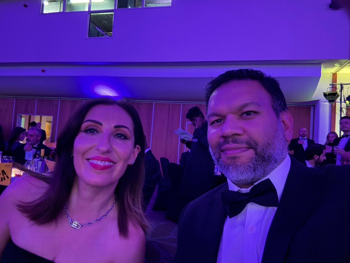 UnityDoors's tweet image. #mondaythoughts Well done FDM on winning Fire Safety Solution of the Year! Thank you for the invitation to the LCA's. Both Ahmed & Nina thoroughly enjoyed it, great to see you deservedly win! @madeinbritain @jck_joinery @FDSafetyWeek @FireDoorAll linkedin.com/feed/update/ur…