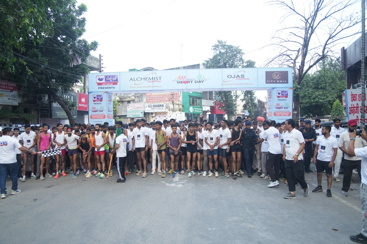 alchemisthealth's tweet image. Alchemist Ojas Hospital, Panchkula, successfully organized a 5km Fun Run to mark World Heart Day, on 28th September in Yamunanagar which is globally observed on September 29th. 
#funrun
#runforyourheart