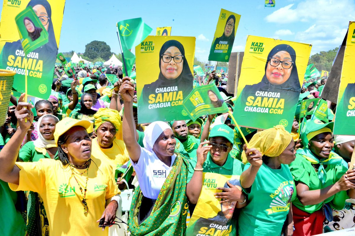 ccm_tanzania's tweet photo. Shamra shamra za wananchi wa Pangani mkoani Tanga katika mkutano wa hadhara wa Kampeni za Uchaguzi kwa Chama cha Mapinduzi (CCM) tarehe 29 Septemba, 2025. https://t.co/QgrcPTkYIM