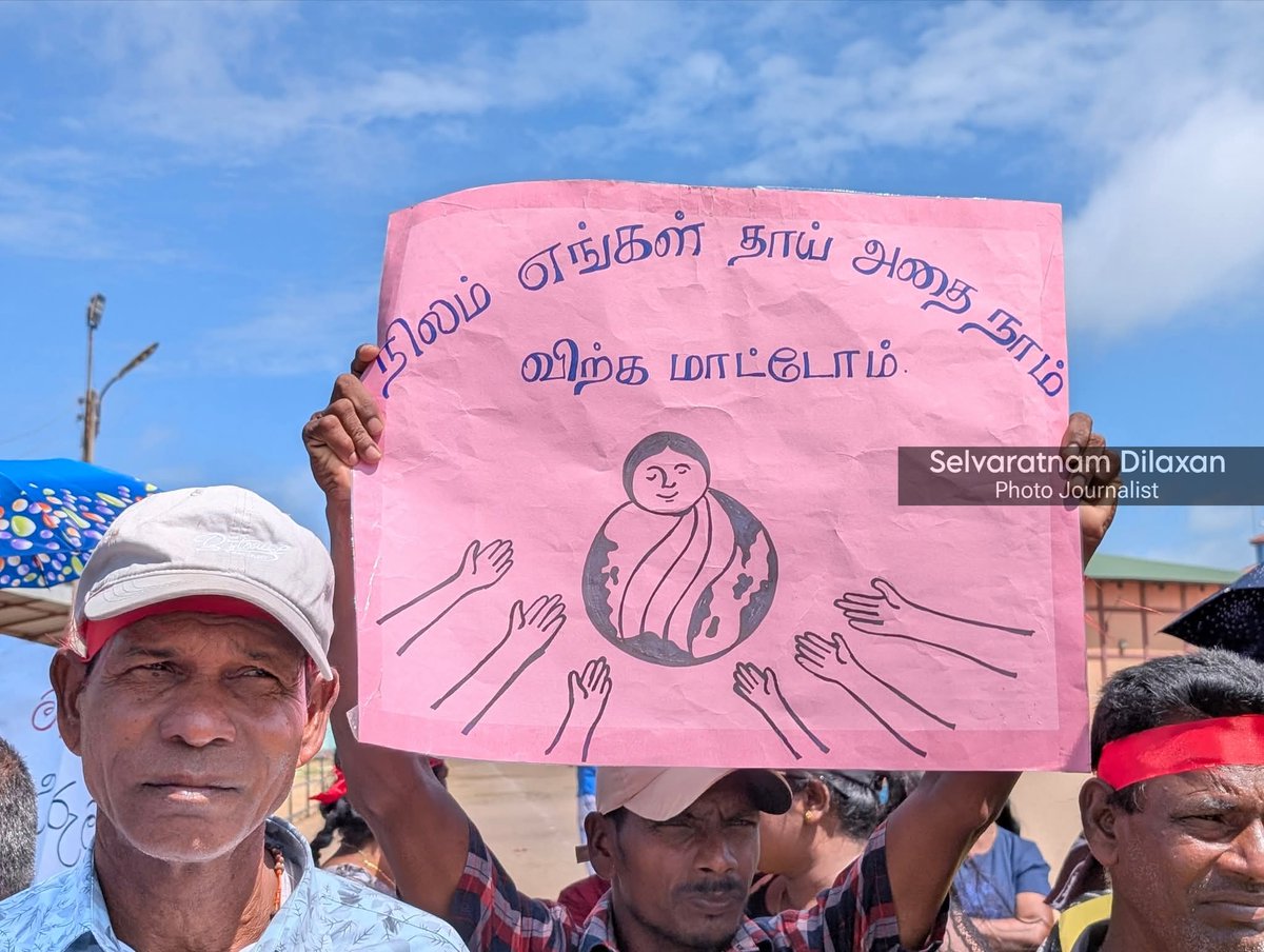 melanirgk's tweet photo. Protests continue in #Mannar against the destruction of the environment and livelihood of people against their will. #RenewableEnergy projects must be conducted ensuring #ClimateJustice and Free, Prior and Informed Consent by the people. 

#Mannar #SriLanka #lka https://t.co/8i3t5xlqzv