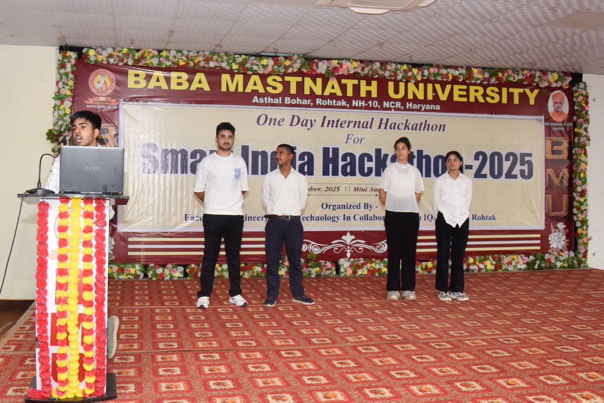official_bmu's tweet photo. Faculty of Engineering  BMU Rohtak organized Smart Hackathon2025 under the guidance of Hon’ble VC Prof. (Dr.) H. L. Verma.
35 students in 9 teams showcased innovative solutions to real-world problems, fostering creativity, teamwork &amp; innovation.

#SIH2025 #SmartIndiaHackathon2025 https://t.co/9CNojbzTjY