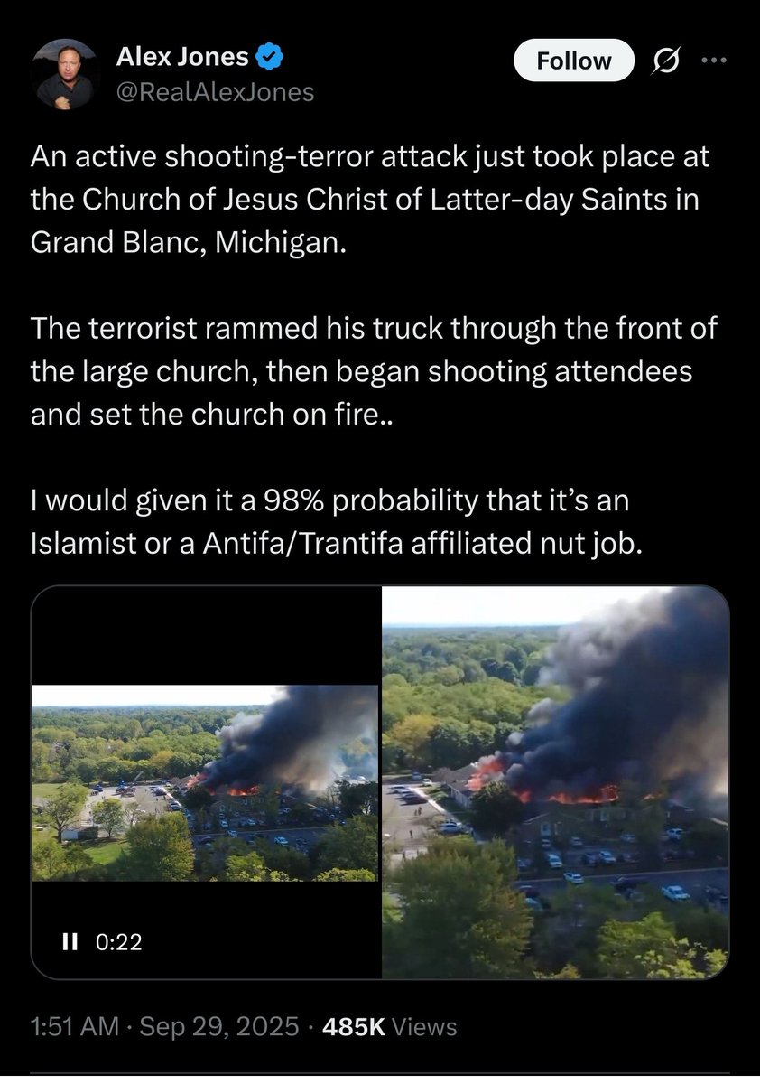 RusmanWidaya's tweet photo. @HalalNation_ @RealAlexJones I just screenshot it. For evidence how dumbestmoron he is. https://t.co/ospRFfuiwZ