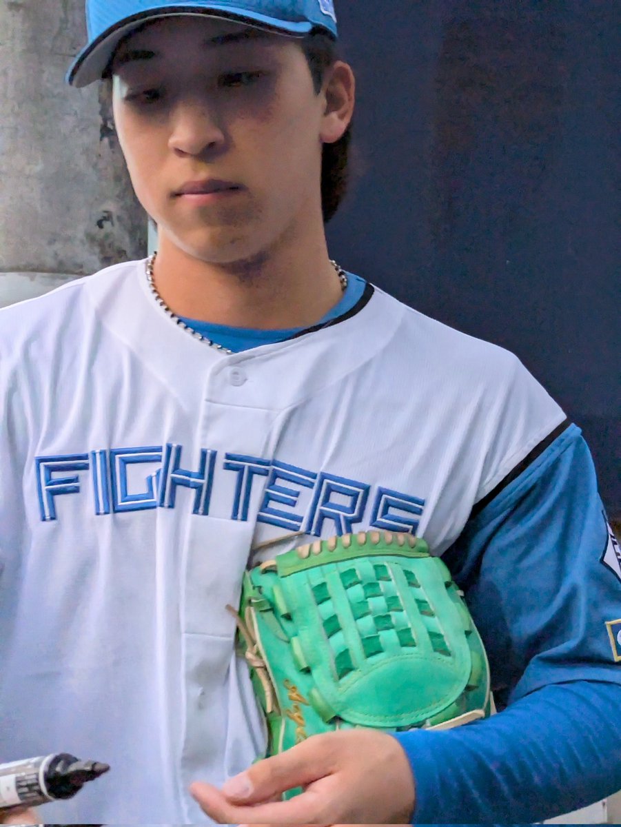 epoch 2025 日本ハム 柴田獅子 山縣秀 清水大暉 直筆サイン BBM epoch 2025 日本ハム 柴田獅子 山縣秀 清水大暉 直筆サイン BBM