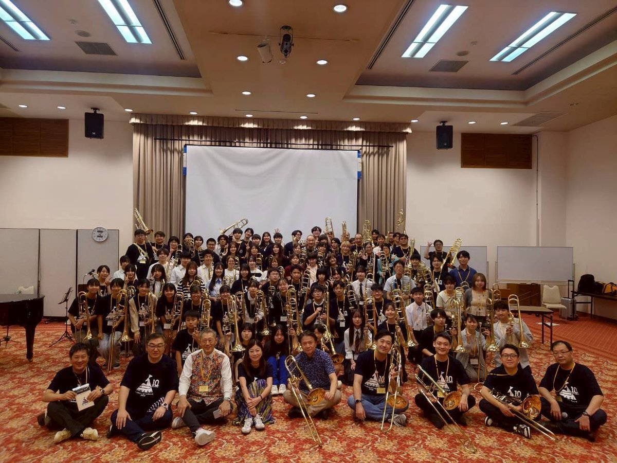 sync_trio's tweet photo. 第10回いわきトロンボーンキャンプ、過去最多受講生数、過去最多講師陣により、記念すべき10回目に相応しい盛り上がりで無事終了いたしました！

受講生の皆さん、豪華講師の先生方、
そしていつも支えてくれる事務局、全ての皆様に感謝申し上げます！

11回目も皆様のご参加をお待ちしております！ https://t.co/uhVUt4pwrO