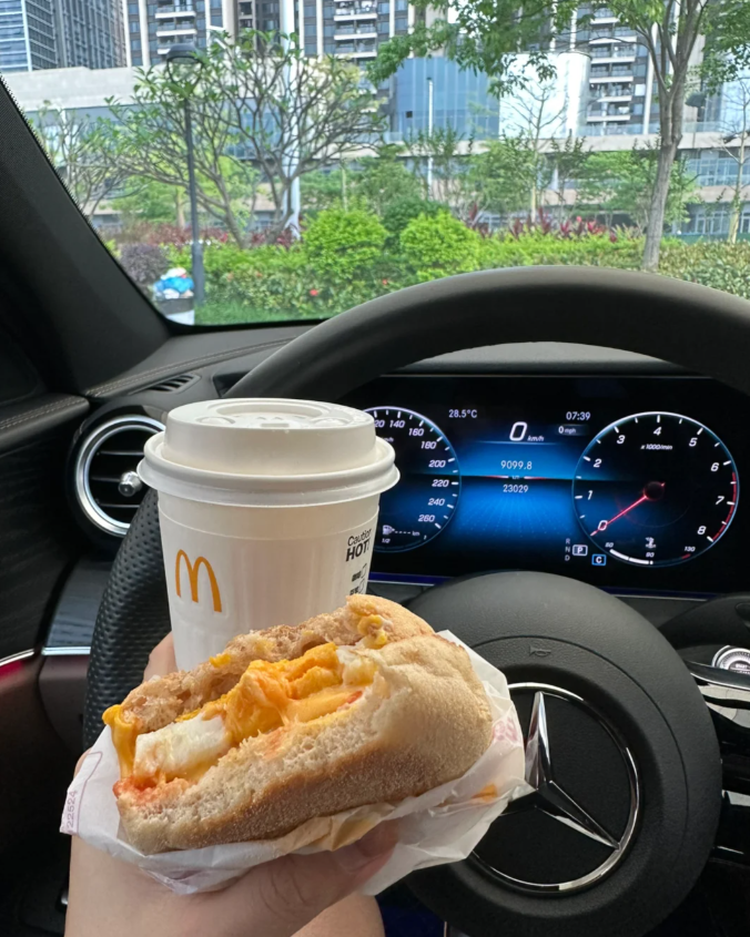 vimo1989's tweet photo. Mak Kee Breakfast Card  #Today's breakfast looks like this #breakfastcheckin #fat-reducingmeal #nutritioushealthybreakfast #A full day starts with breakfast https://t.co/JNuEuBxAB8