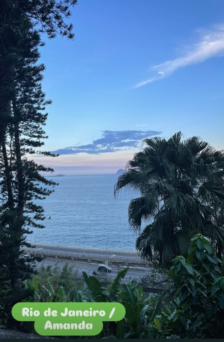 parkbogumbrfc's tweet image. O Fanmeeting #BEWITHYOU com Park Bo-gum, nos trouxe muitos ensinamentos, e um deles ficará marcado em nossos corações: “Olhar para o que nos rodeia com bons olhos.” 🌸
Ele nos mostrou que a beleza está diante de nós, no simples, no cotidiano, e que muitas vezes não percebemos.