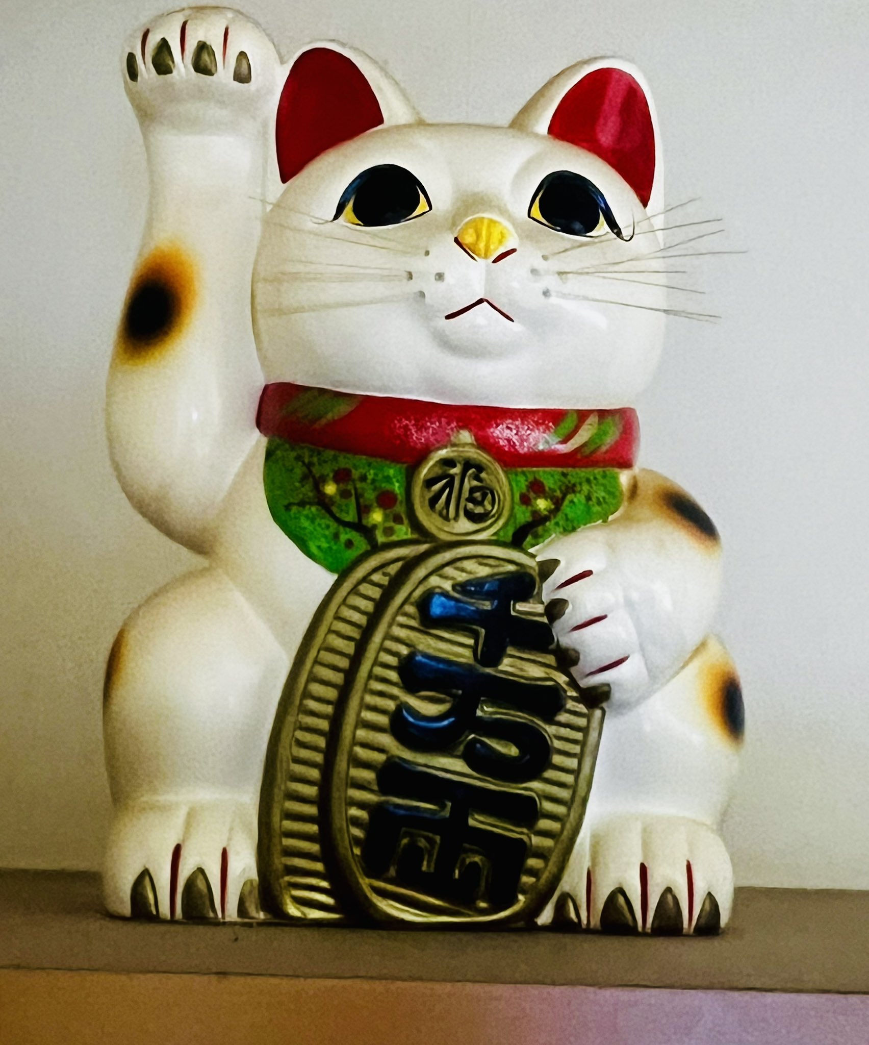 まねきねこ様 Amazon.co.jp: 招き猫 まねきねこ maneki neko 招き猫 風水 幸運