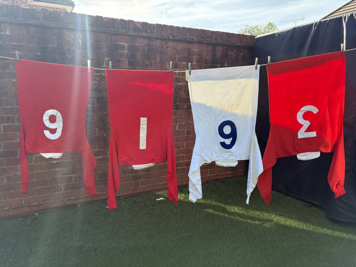 Nik Watkins tweet media