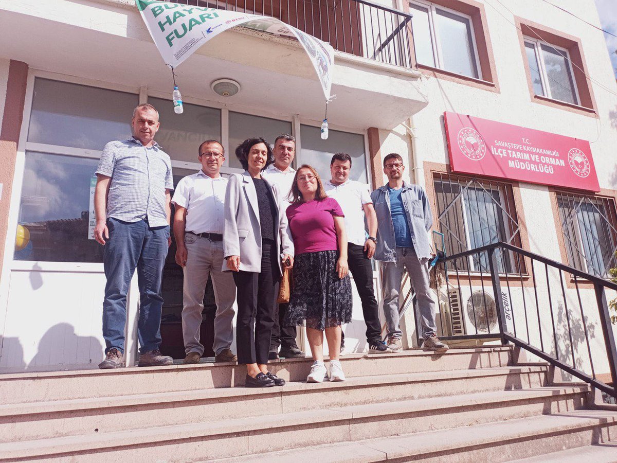 📍Balıkesir

Veteriner Hekim-Sen Balıkesir İl Temsilcimiz Veteriner Hekim Nevriye Korkut ve İl Yönetimimiz tarafından; Savaştepe  İlçe Tarım ve Orman Müdürlüğü ziyaret edildi.

Yapılan çalışmalarımız, mesleki sorunlarımız ve çözüm önerileri konuşuldu.

İlçe Müdürümüze ve