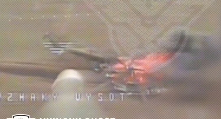 Status-6 (War & Military News) tweet media