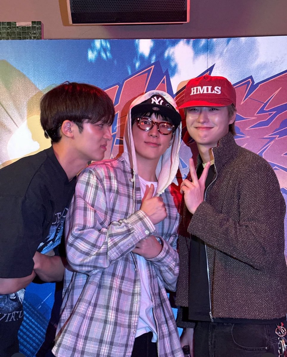 cemburu terang-terangan