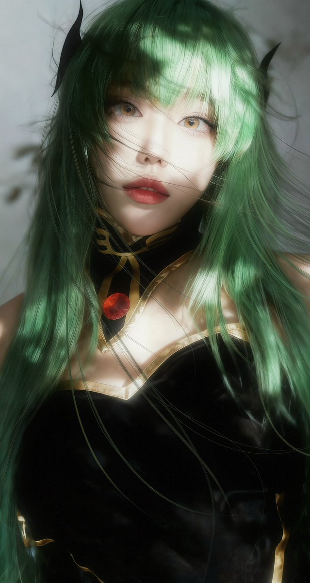 C_C01_101's tweet photo. C.C.

#CCcosplay #CodeGeass #CosplayArt #シーツーの日 https://t.co/cXtBARJUUs